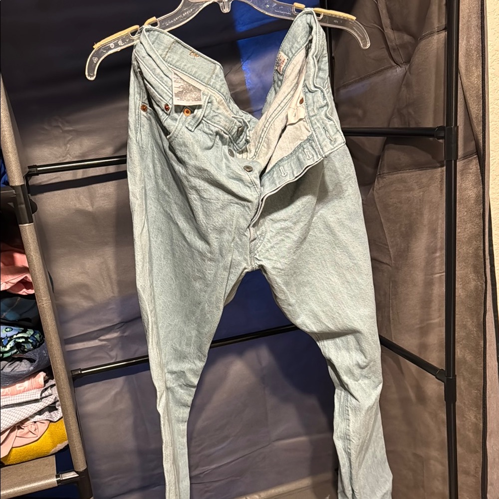 Levi's Classic Light Blue Jeans